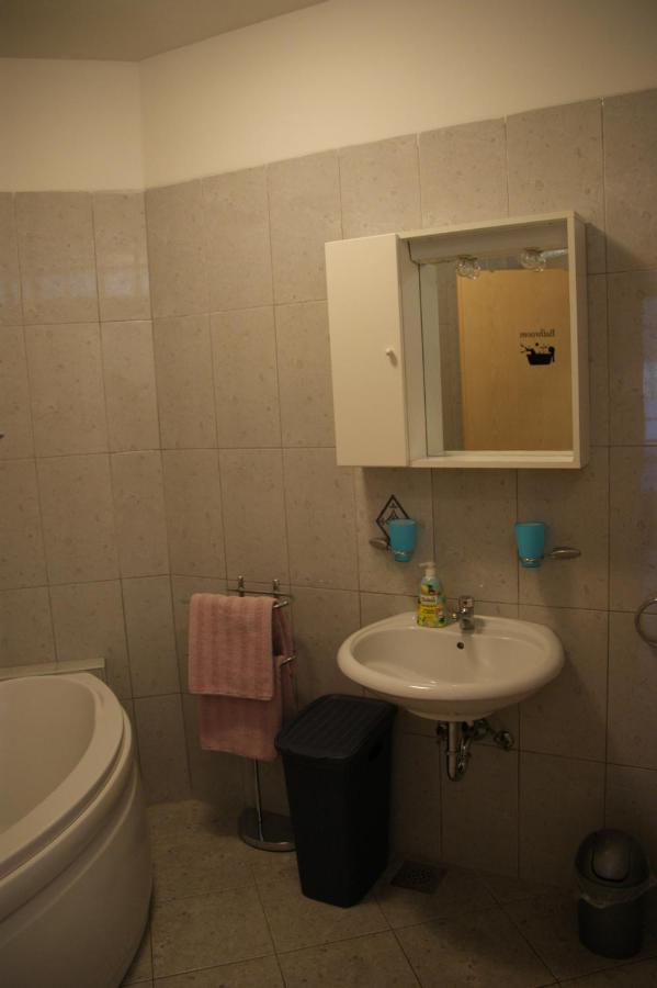 Apartman Adriatic PUY Eksteriør bilde