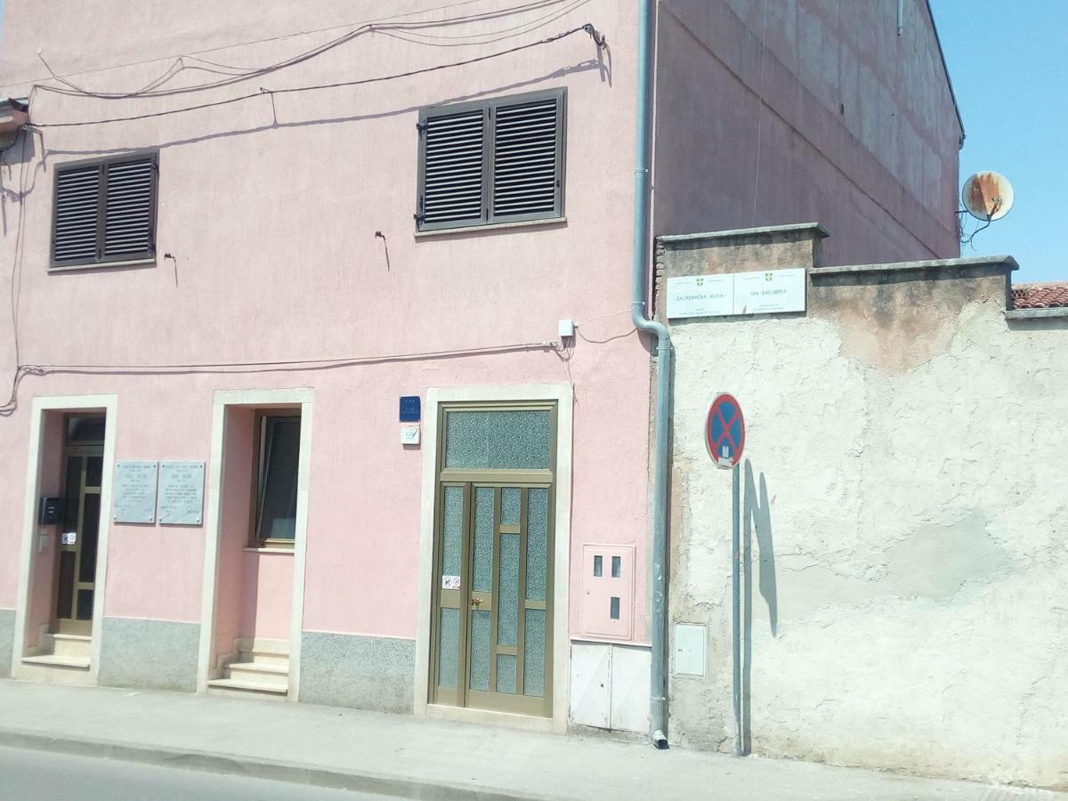Apartman Adriatic PUY Eksteriør bilde